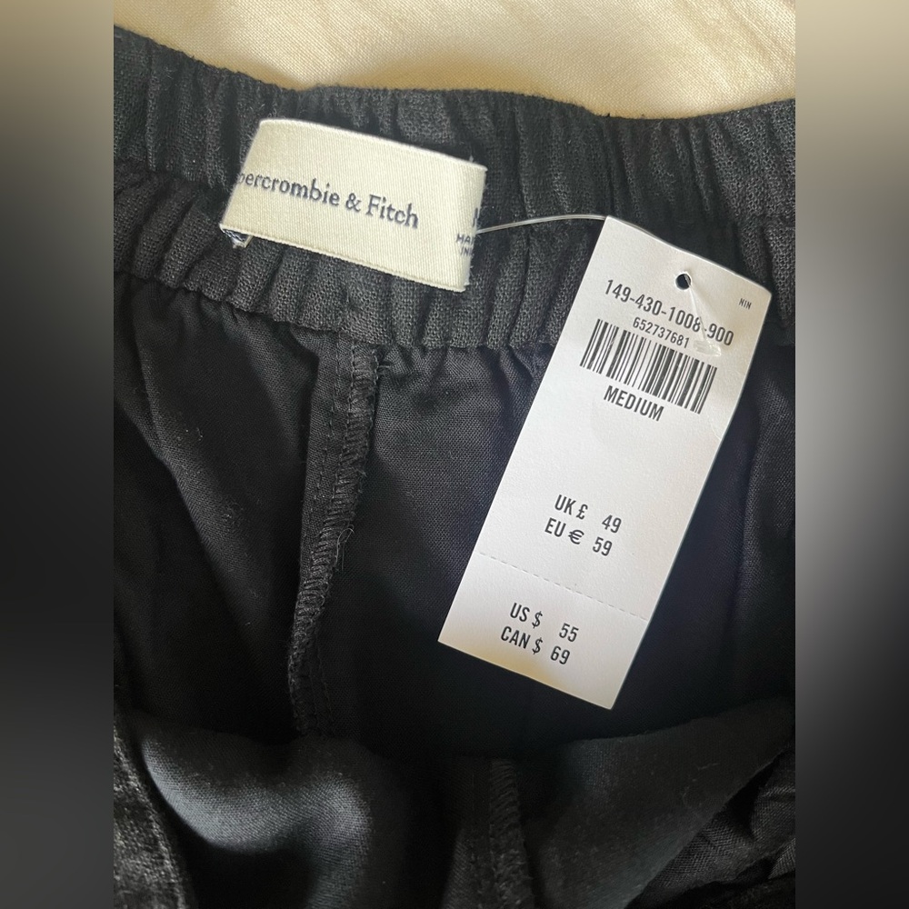 NWT High Rise Linen Shorts - Picture 3 of 3